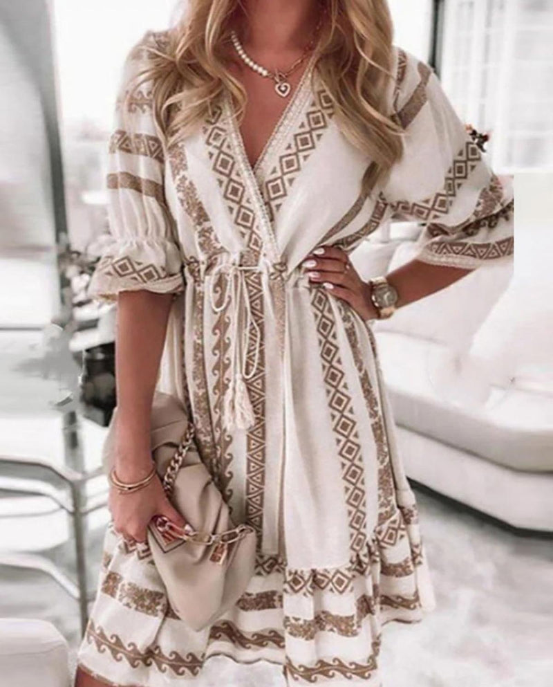 Women&#39;s Spring Dress With Flowing Fit