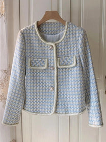 Women&#39;s Spring Jacket With Modern Cut And Premium Fabric