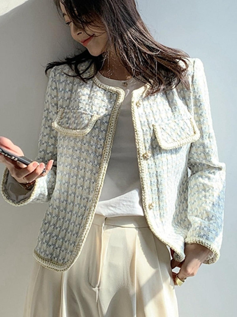 Women&#39;s Spring Jacket With Modern Cut And Premium Fabric