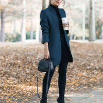 Women&#39;s Stand-Collar Winter Coat With Timeless Design