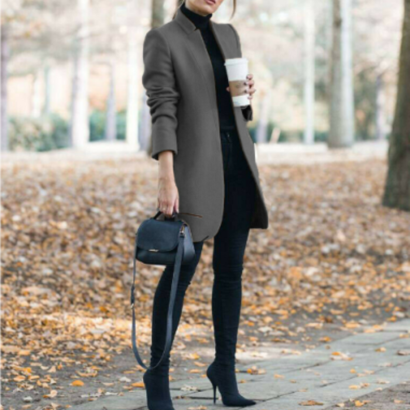 Women&#39;s Stand-Collar Winter Coat With Timeless Design