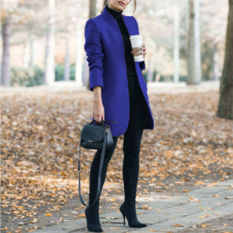 Women&#39;s Stand-Collar Winter Coat With Timeless Design