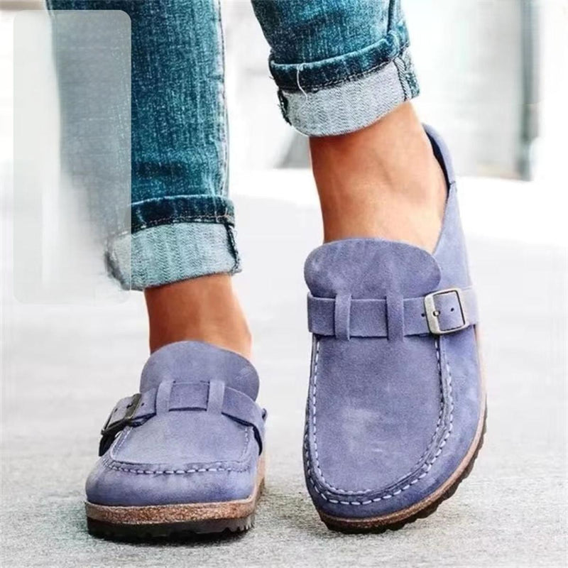 Women&#39;s Suede Loafers With Buckle - Lightweight And Comfortable
