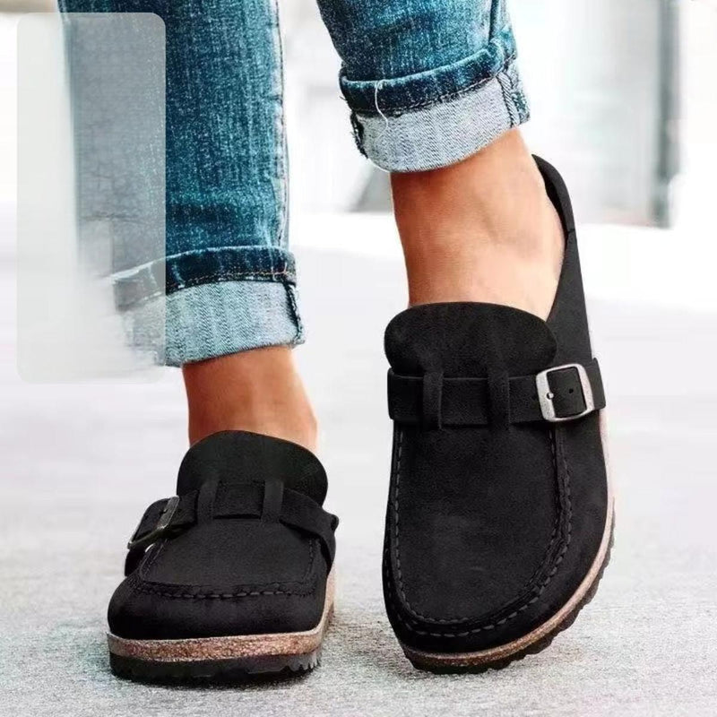 Women&#39;s Suede Loafers With Buckle - Lightweight And Comfortable