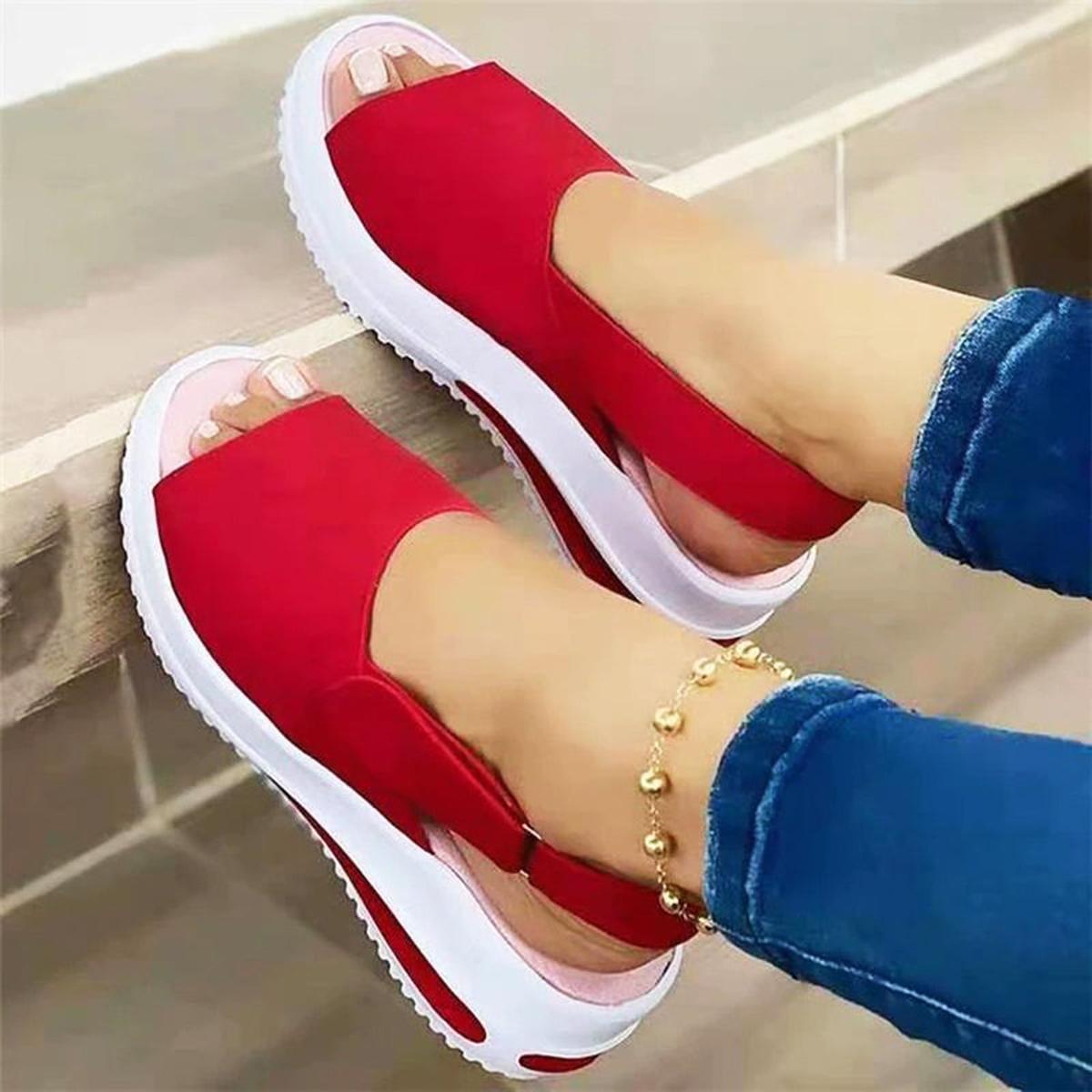 Red / 9