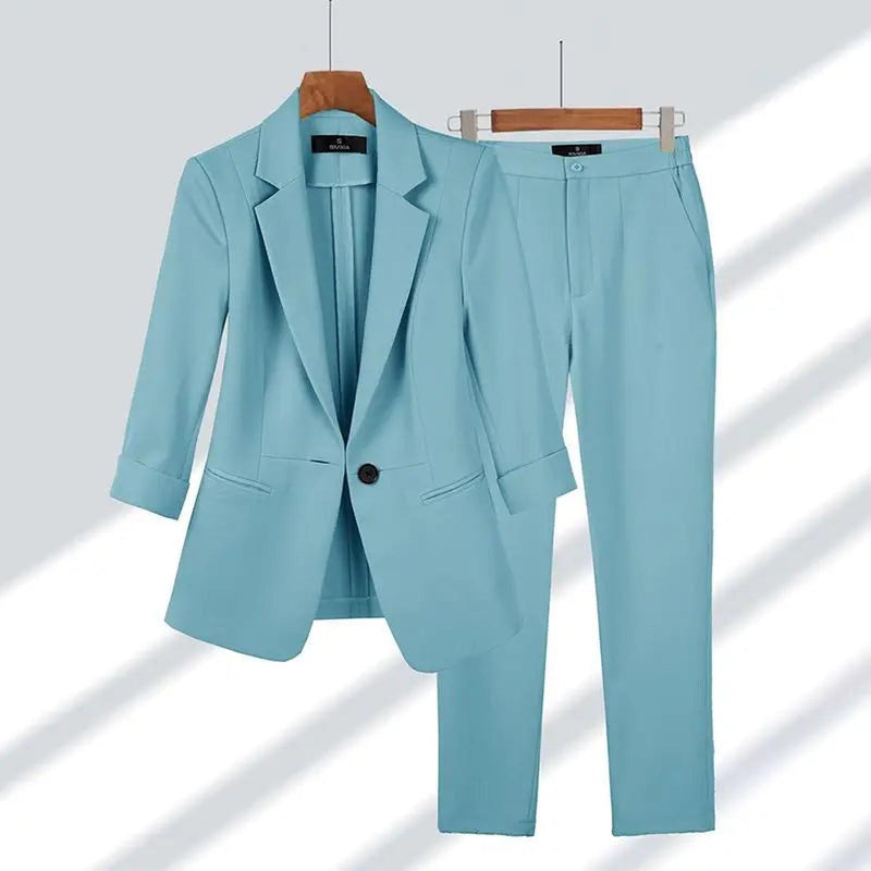 Women&#39;s Tailored Blazer And Trousers Suit