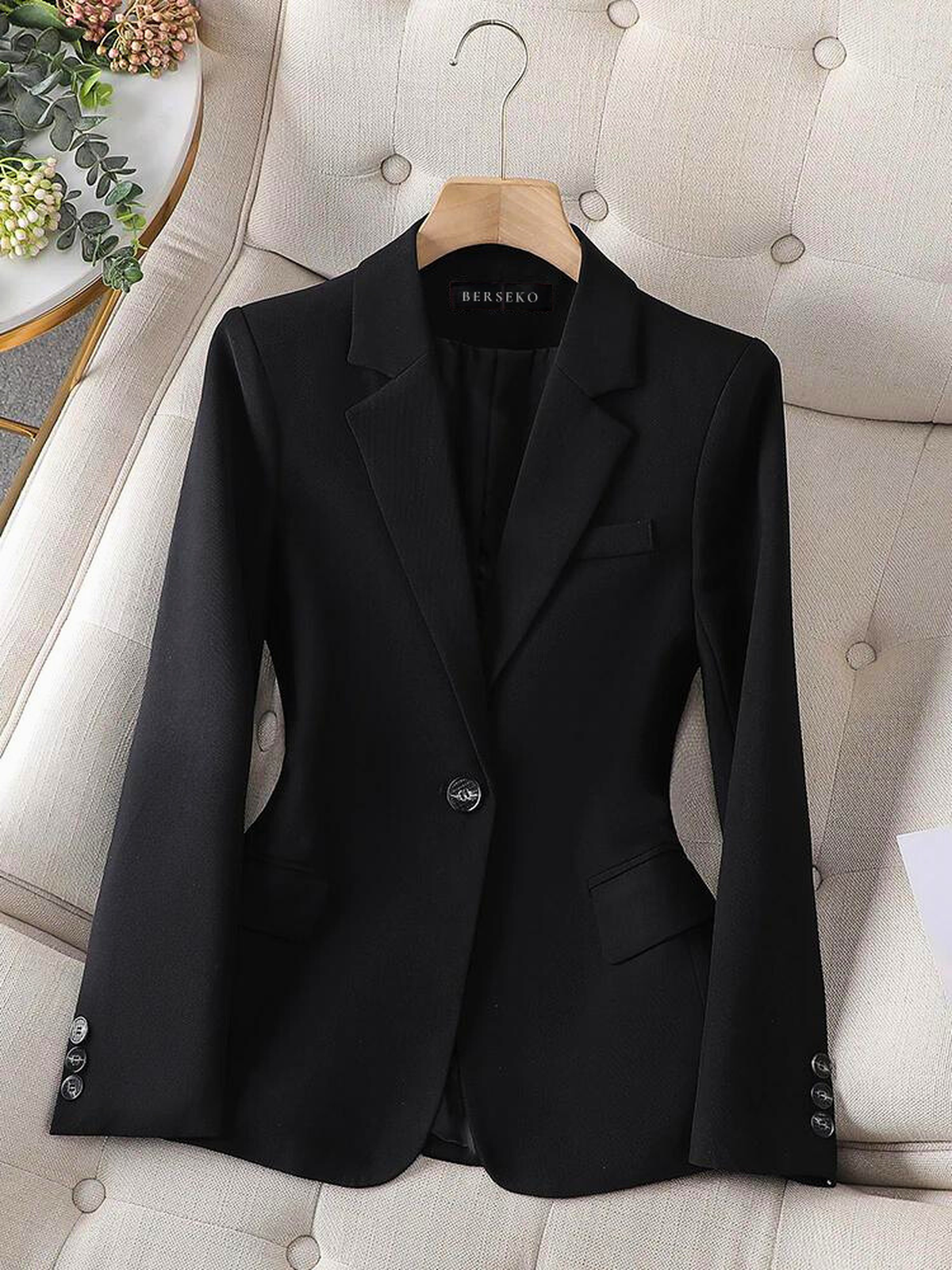 Women&#39;s Tailored Single-Breasted Blazer