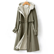 Women&#39;s Tailored Water-Resistant Windbreaker Jacket