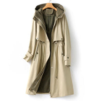 Women&#39;s Tailored Water-Resistant Windbreaker Jacket