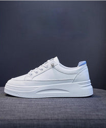 Women&#39;s Trendy Low-Top Sneakers