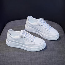 Women&#39;s Trendy Low-Top Sneakers
