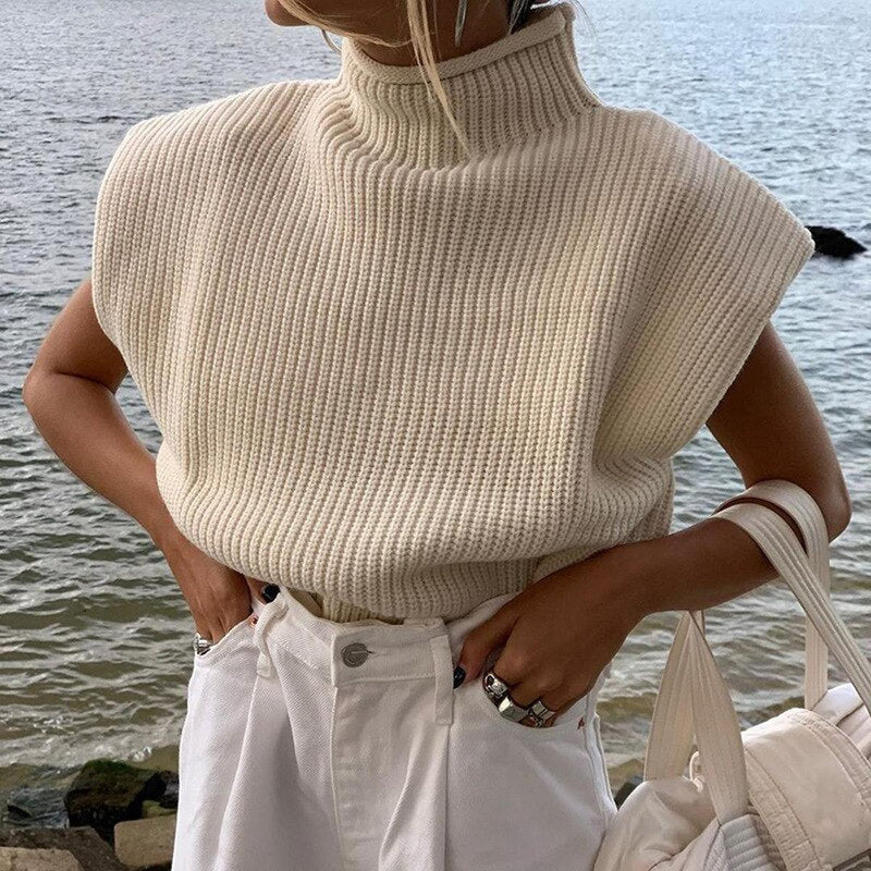 Women&#39;s Trendy Pullover Sweater For Cooler Weather