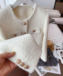Women&#39;s Tweed Jacket With Round Neckline And Button Placket