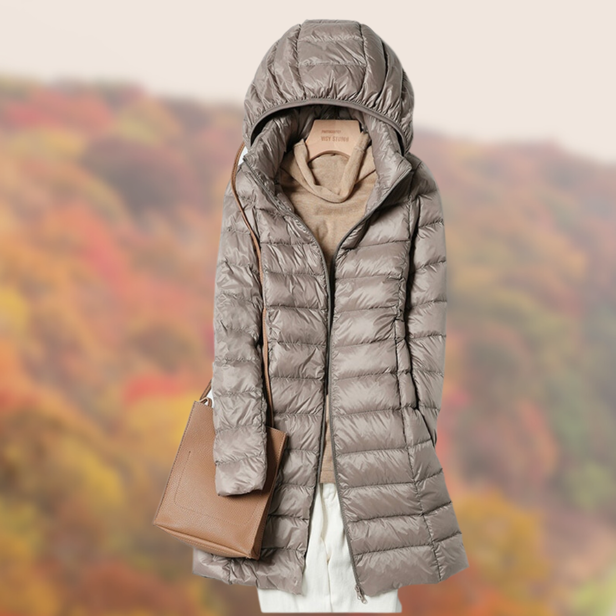 Women&#39;s Ultra-Light Down Jacket With Hood