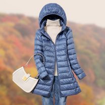 Women&#39;s Ultra-Light Down Jacket With Hood