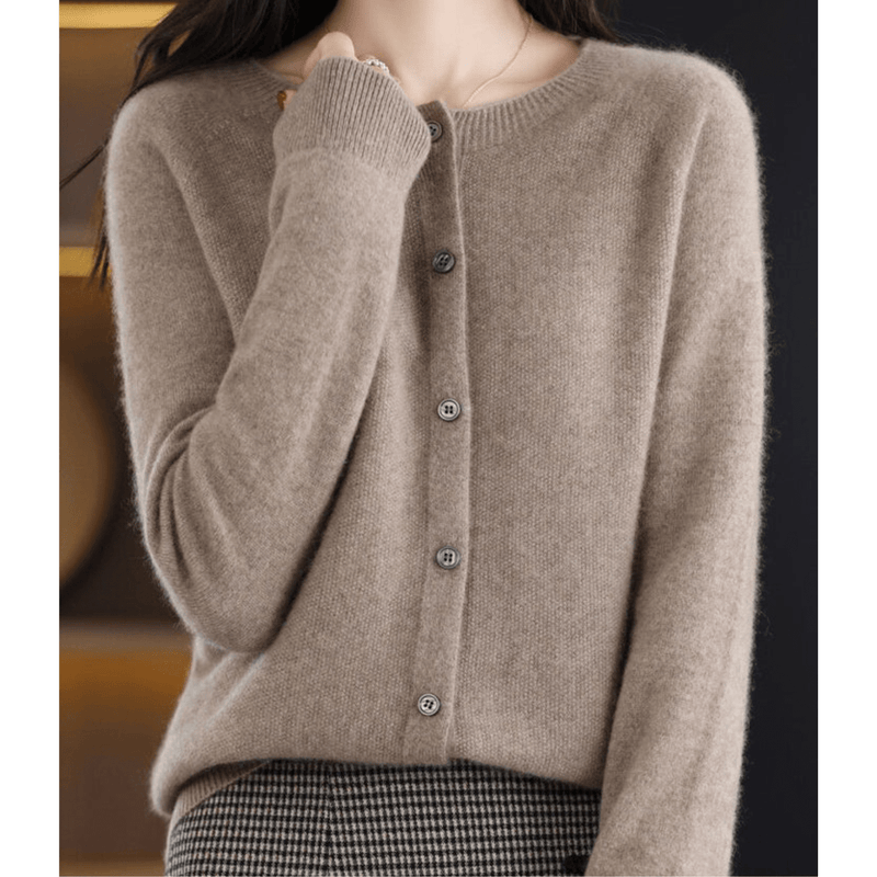 Women&#39;s V-Neck Cardigan Pullover With Button Details
