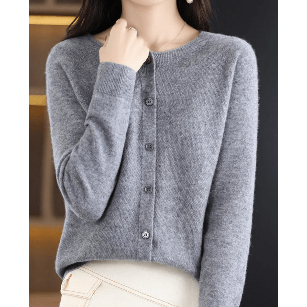 Women&#39;s V-Neck Cardigan Pullover With Button Details