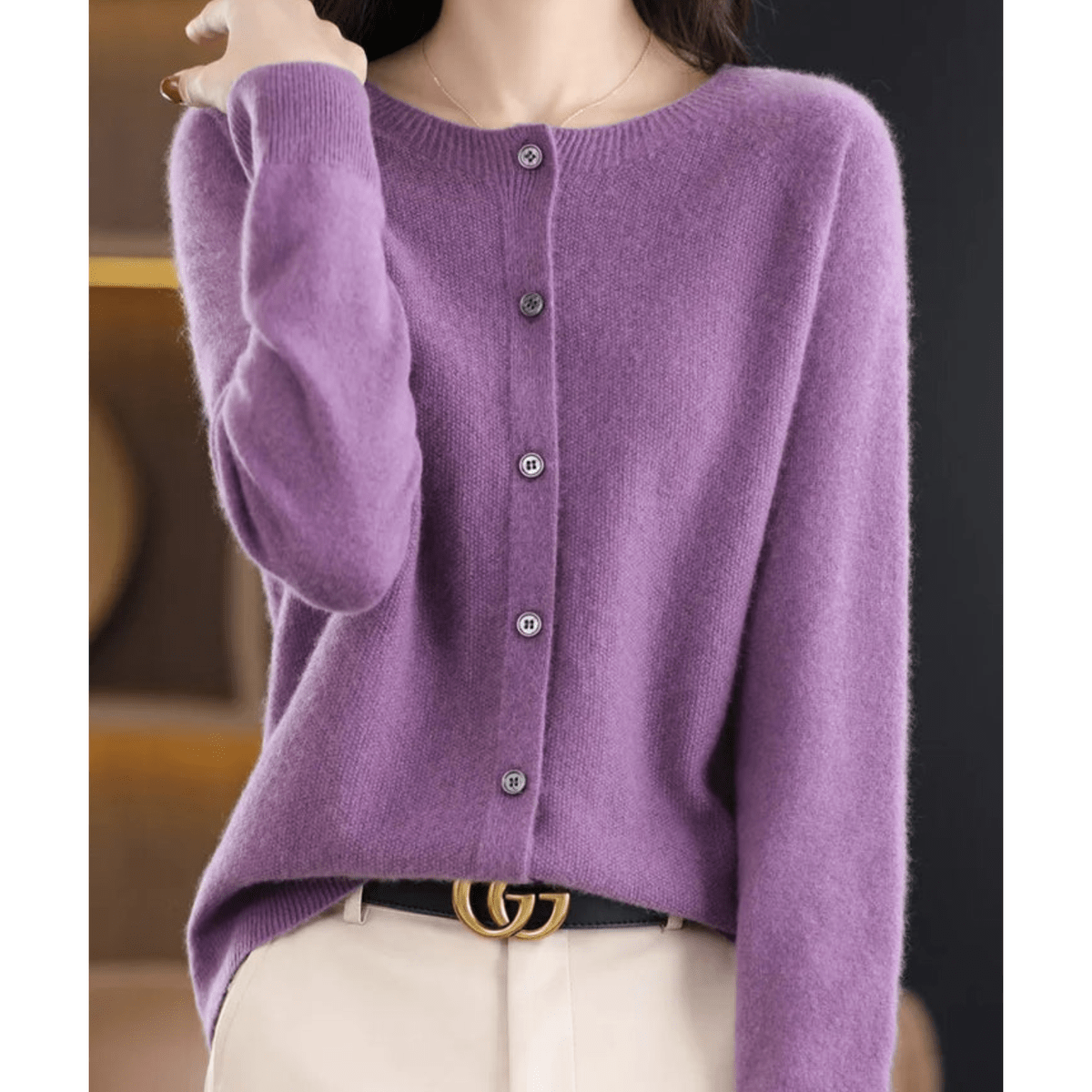 Women&#39;s V-Neck Cardigan Pullover With Button Details