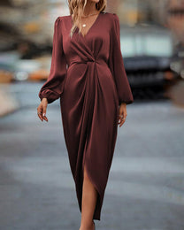 Women&#39;s V-Neck Lantern Sleeve Dress