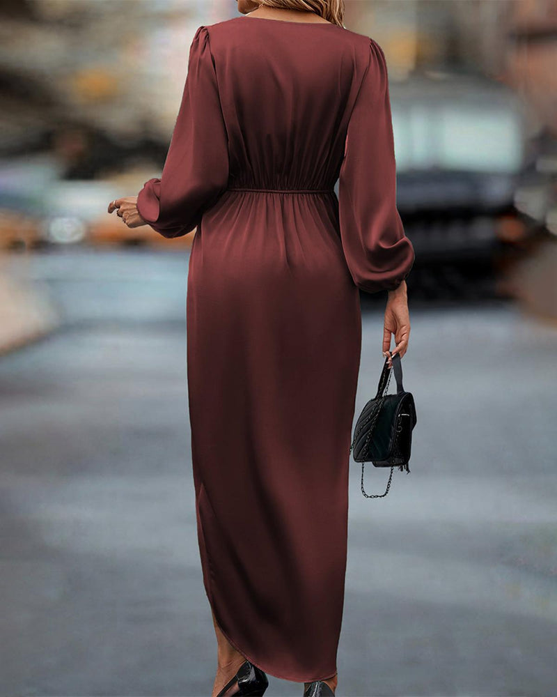 Women&#39;s V-Neck Lantern Sleeve Dress