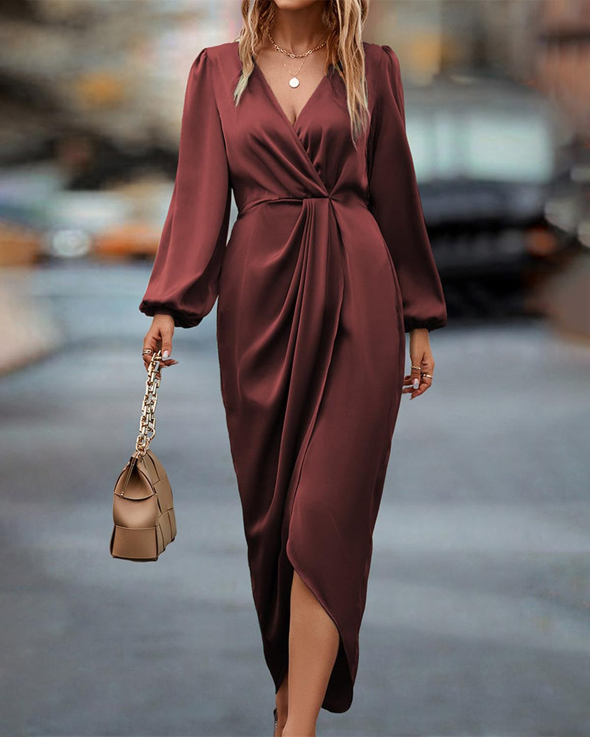 Women&#39;s V-Neck Lantern Sleeve Dress