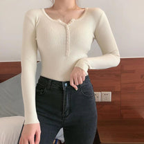 Women&#39;s V-Neck Pullover Sweater