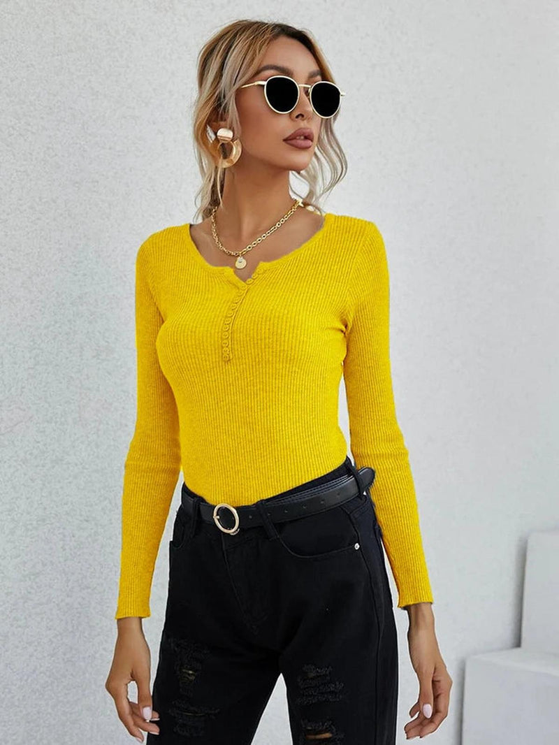 Women&#39;s V-Neck Pullover Sweater