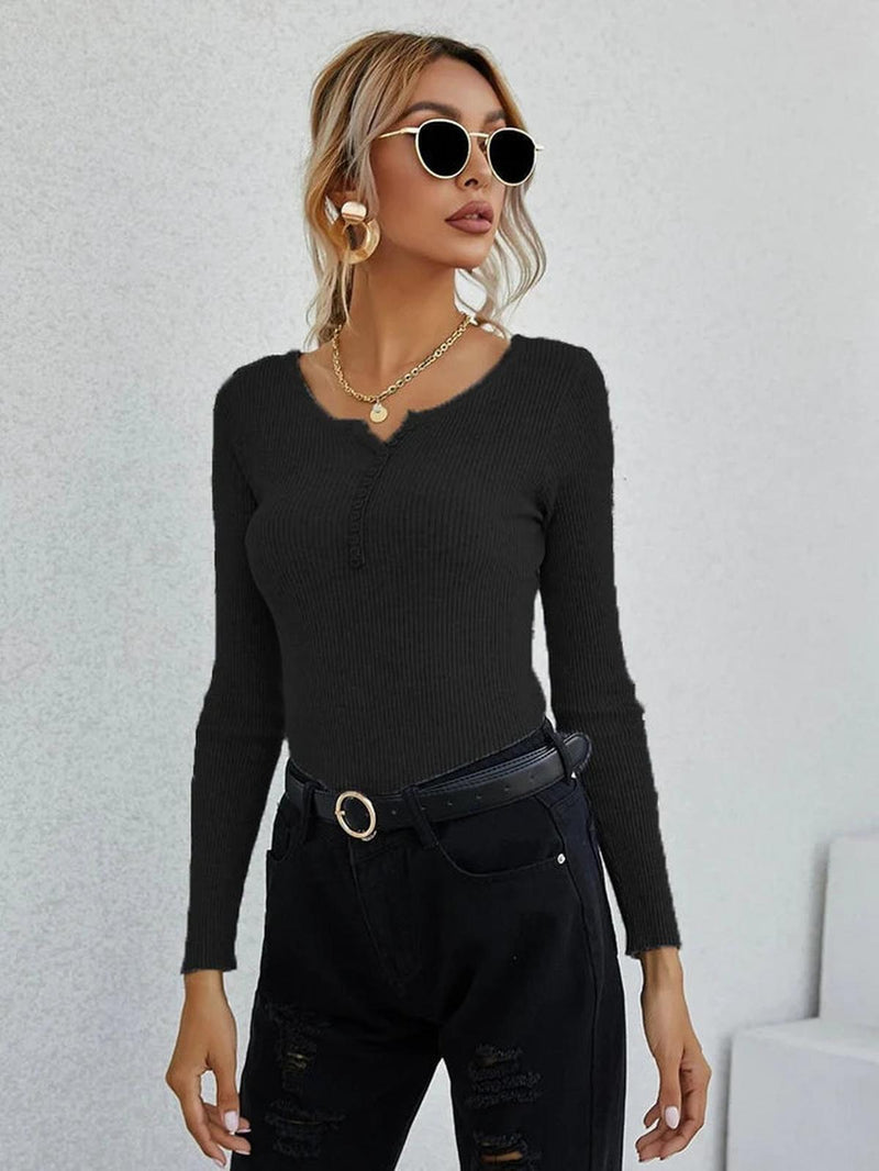 Women&#39;s V-Neck Pullover Sweater