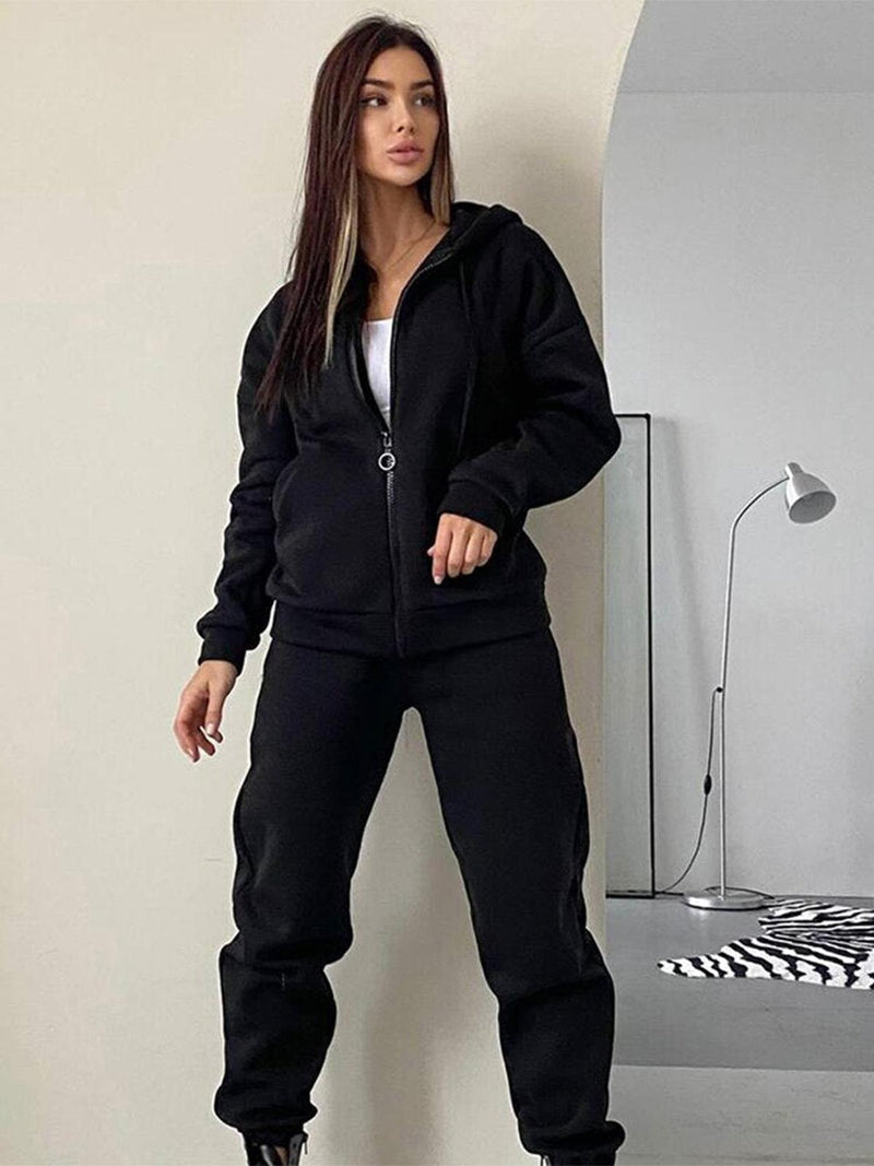 Women&#39;s Versatile Tracksuit For Gym And Casual Wear