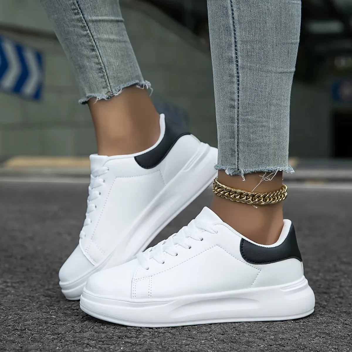 Women&#39;s White Leather Orthopedic Sneakers – Lightweight and Supportive