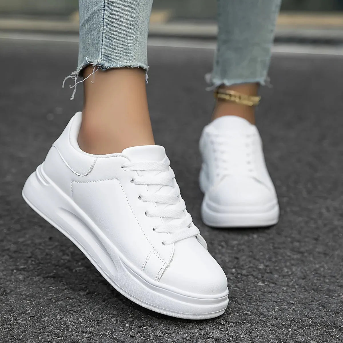 Women&#39;s White Leather Orthopedic Sneakers – Lightweight and Supportive