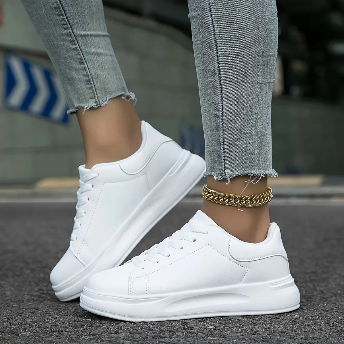 Women&#39;s White Leather Orthopedic Sneakers – Lightweight and Supportive