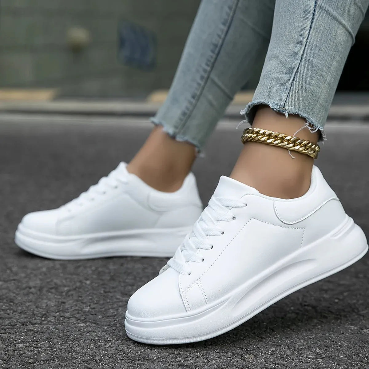 Women&#39;s White Leather Orthopedic Sneakers – Lightweight and Supportive