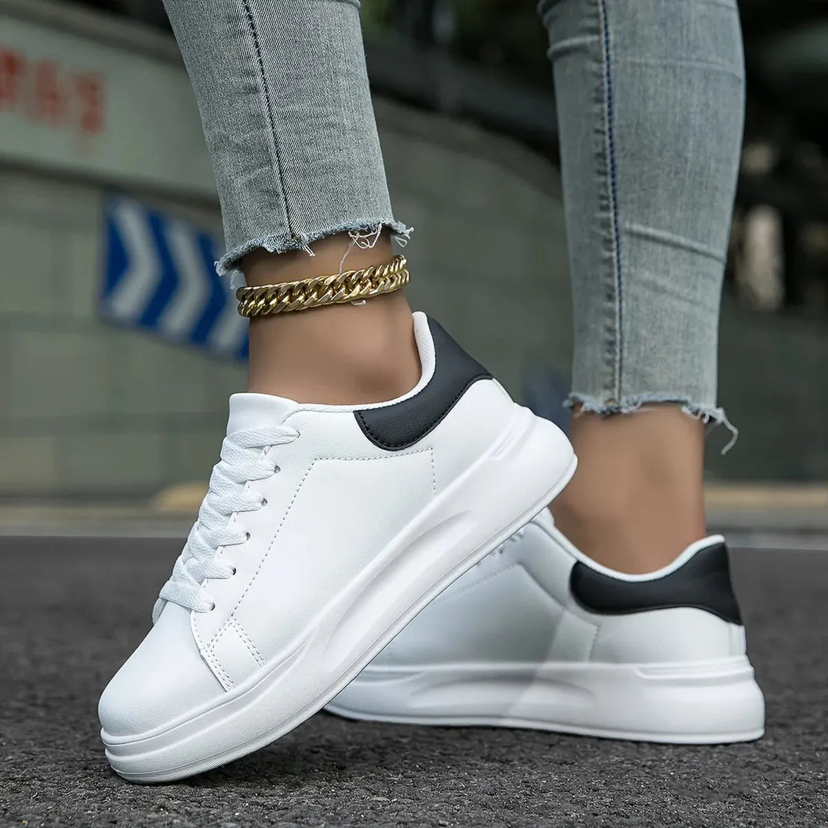 Women&#39;s White Leather Orthopedic Sneakers – Lightweight and Supportive