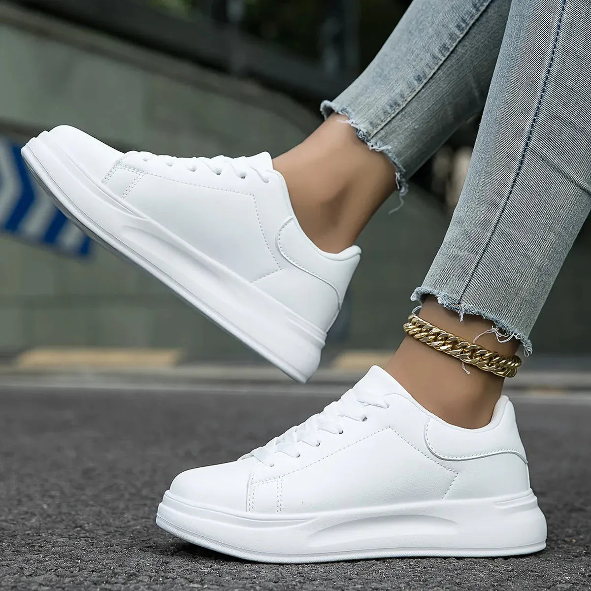 Women&#39;s White Leather Orthopedic Sneakers – Lightweight and Supportive