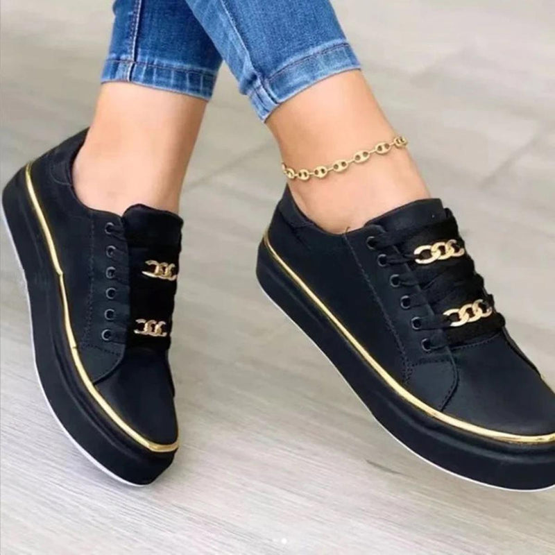 Women&#39;s White Low-Top Trainers With Gold Accent