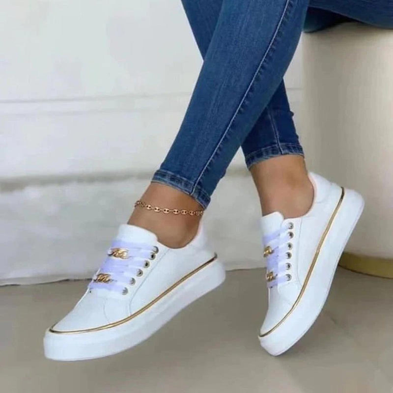 Women&#39;s White Low-Top Trainers With Gold Accent