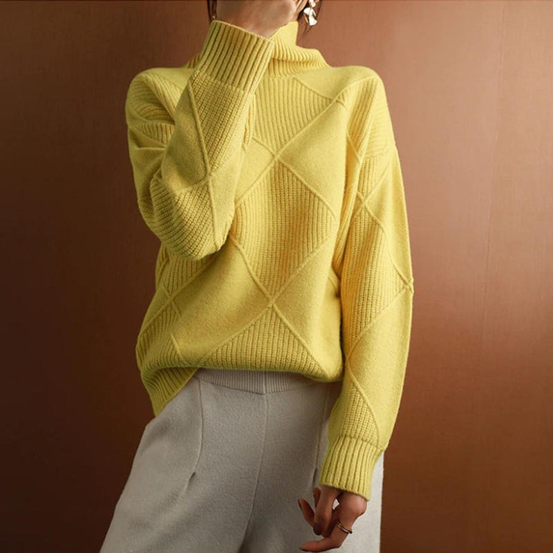 Women&#39;s Wool Turtleneck Sweater Medium Length