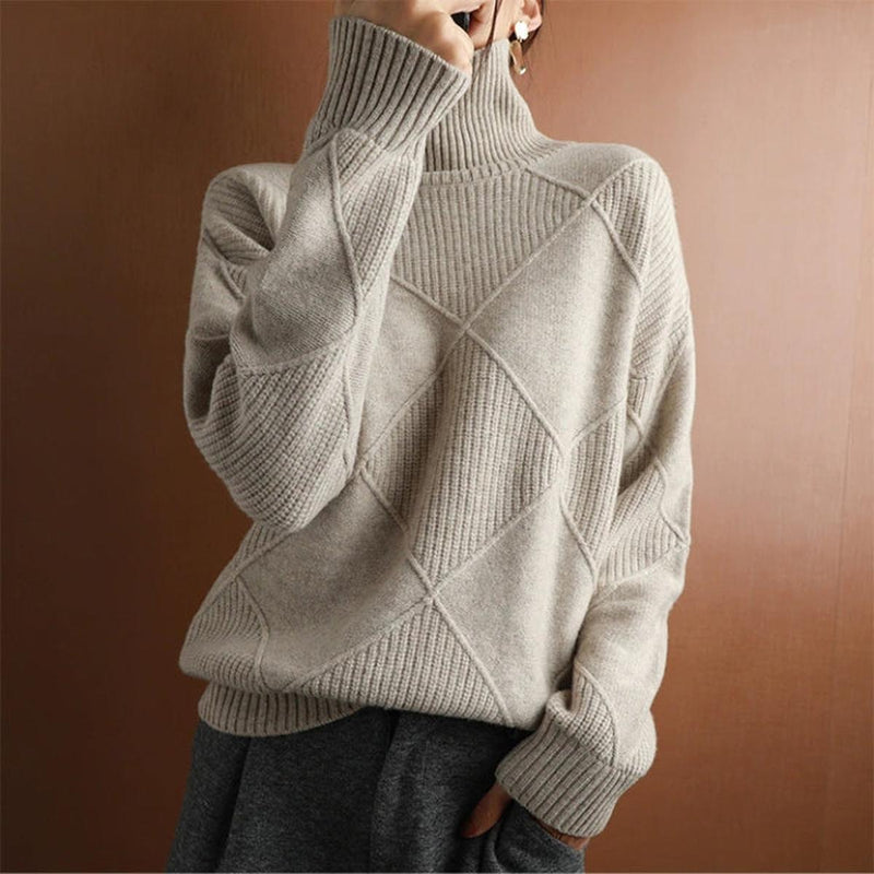 Women&#39;s Wool Turtleneck Sweater Medium Length