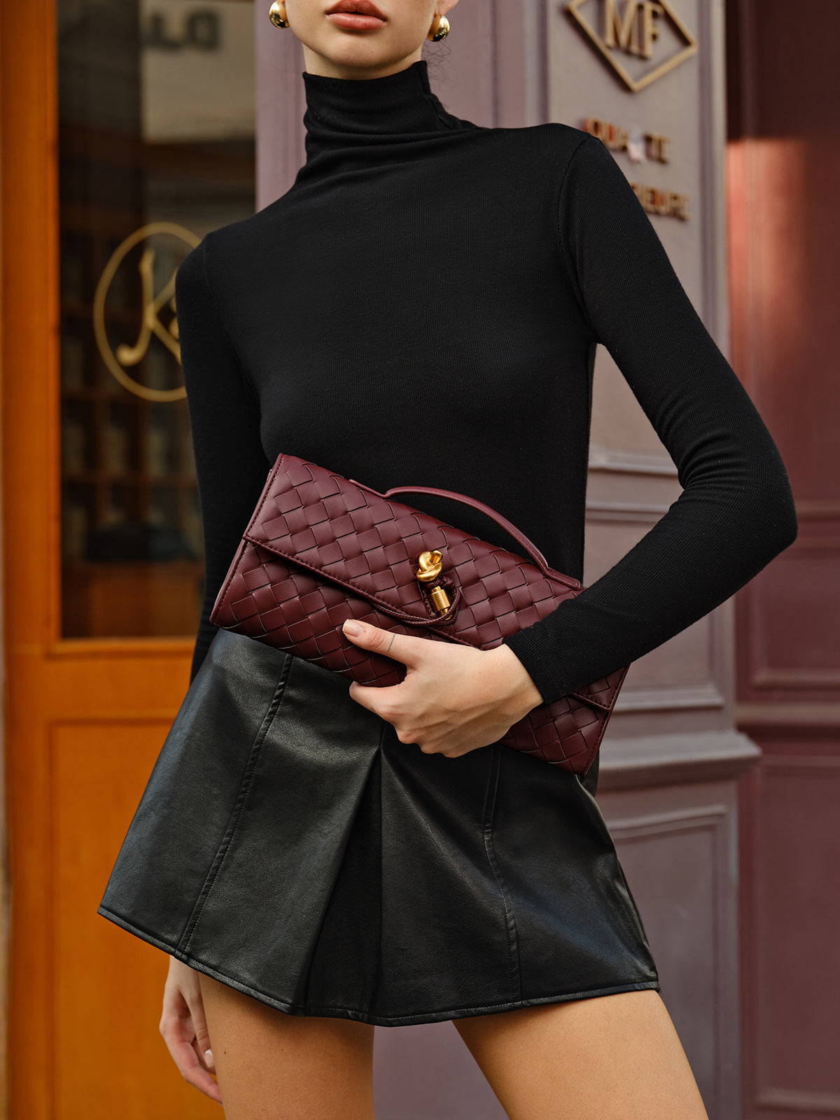 Woven Flap Shoulder Clutch Bag